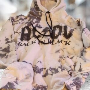 ACDC back in black pullover hoodie size S unisex